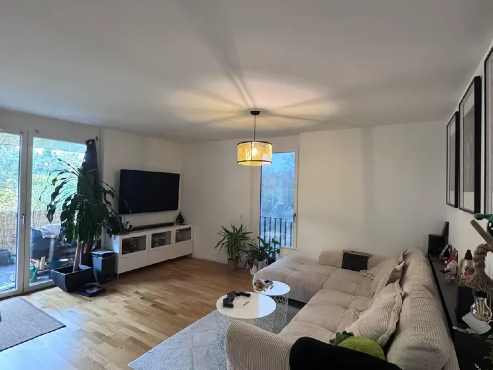 Nachmieter gesucht: Zentrale 3-Zimmer-Wohnung in Pinneberg