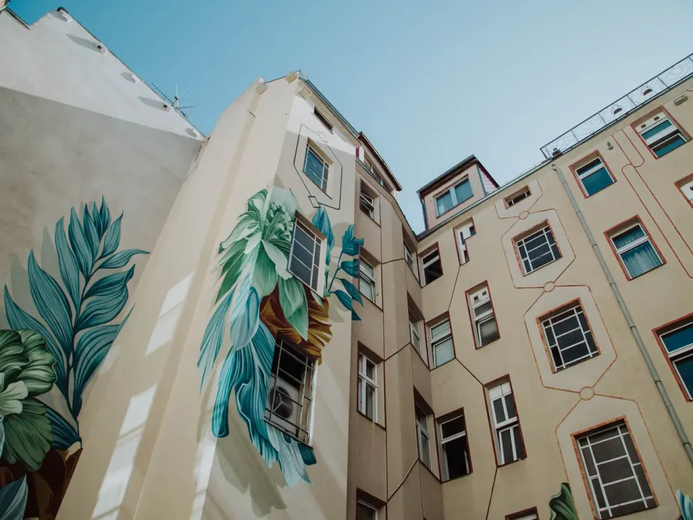Neubau 2,5 Zi. Wohnung mit Terrasse in Berlin Moabit