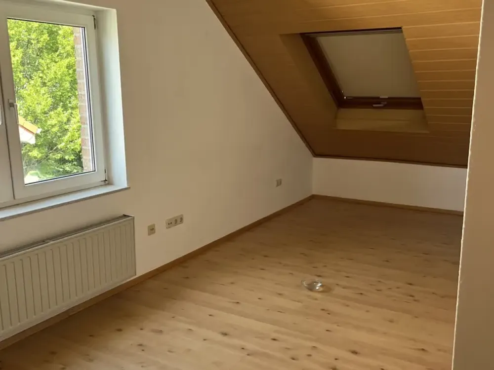 Wohnen mit Charakter: Dachgeschosswohnung in Paderborn