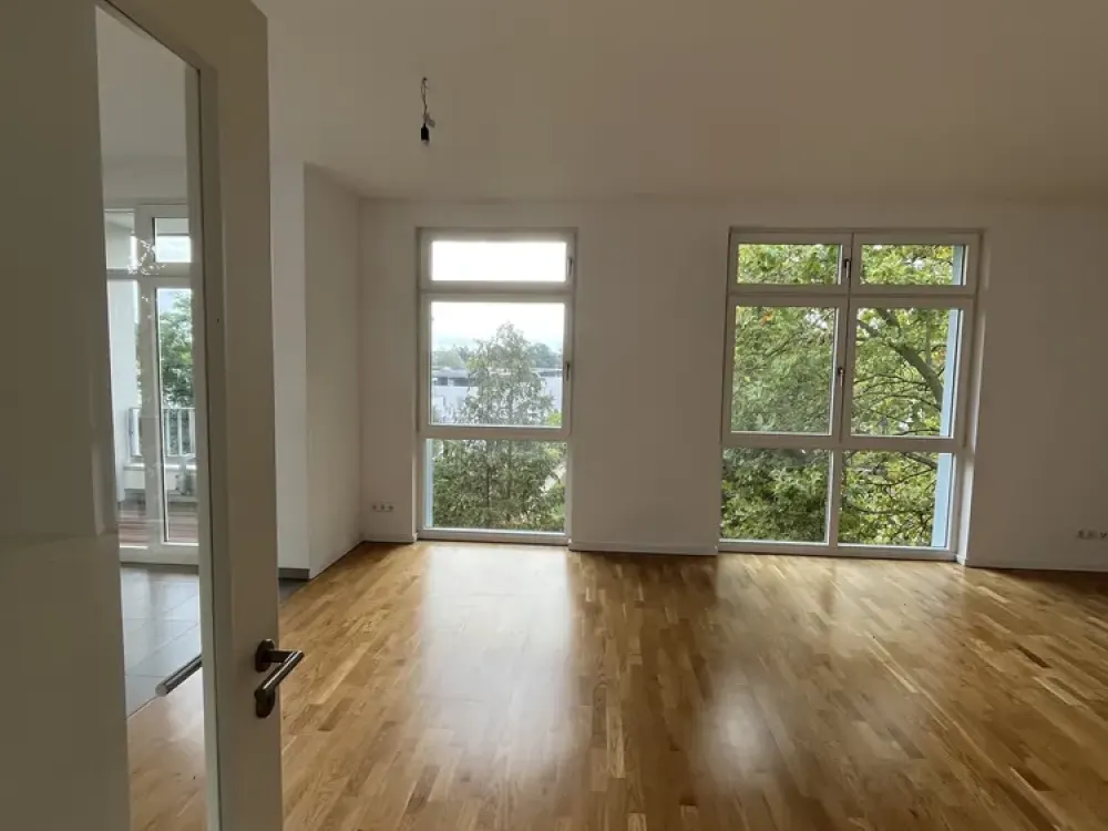 Charmante 3-Zimmerwohnung mit Einbauküche und Balkon in den Ortlergärten