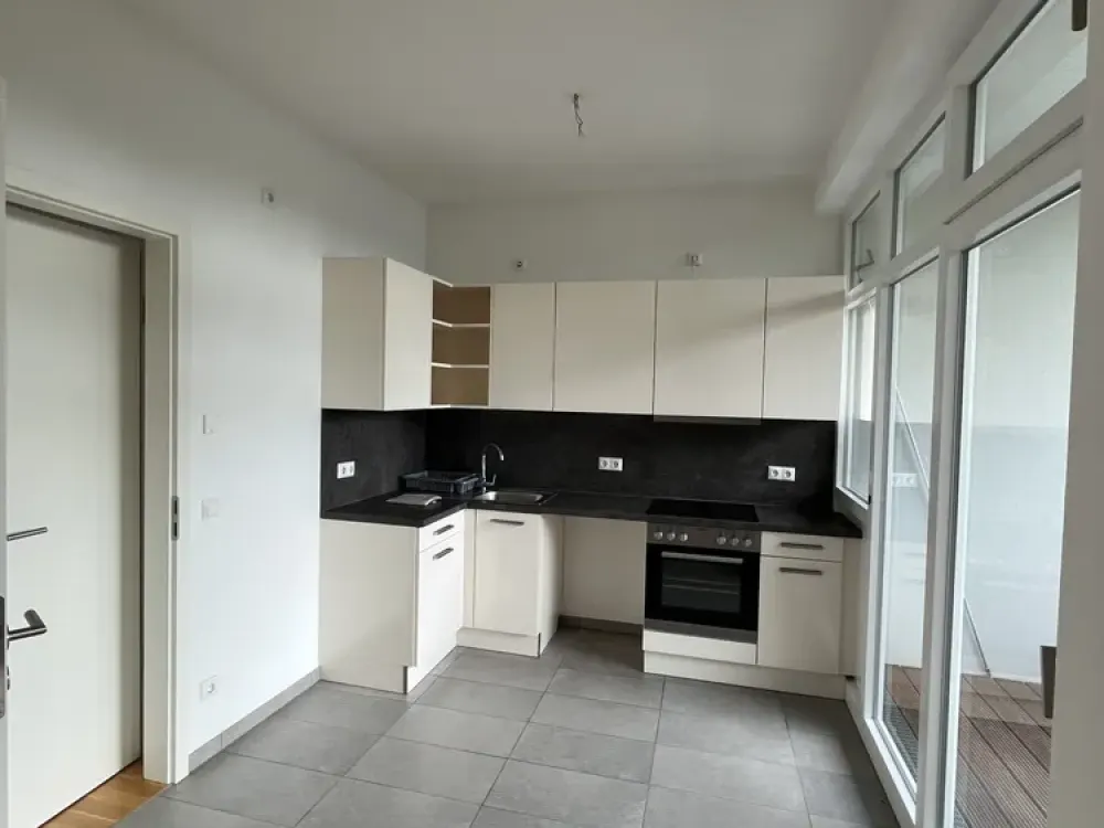 Charmante 3-Zimmerwohnung mit Einbauküche und Balkon in den Ortlergärten