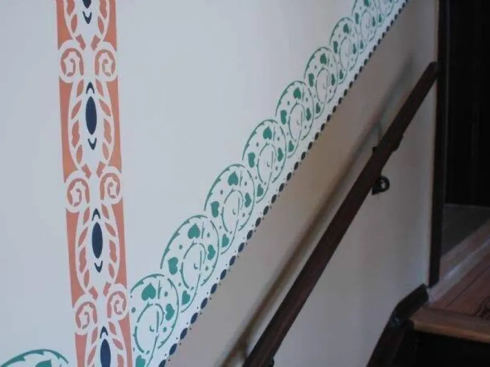4-Raum Wohnung mit Balkon im 2. OG rechts