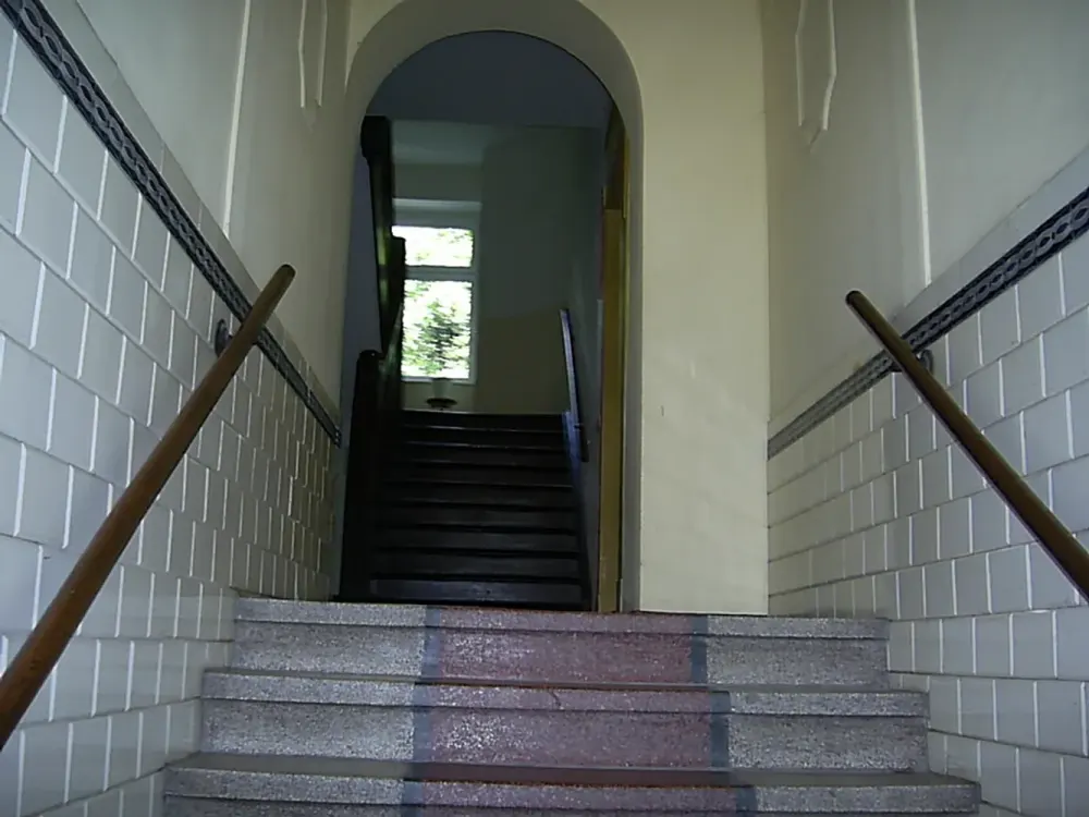 For Creatives - Individual Top-Floor Maisonette Apartment in Beautiful Gohlis Newly for Rent