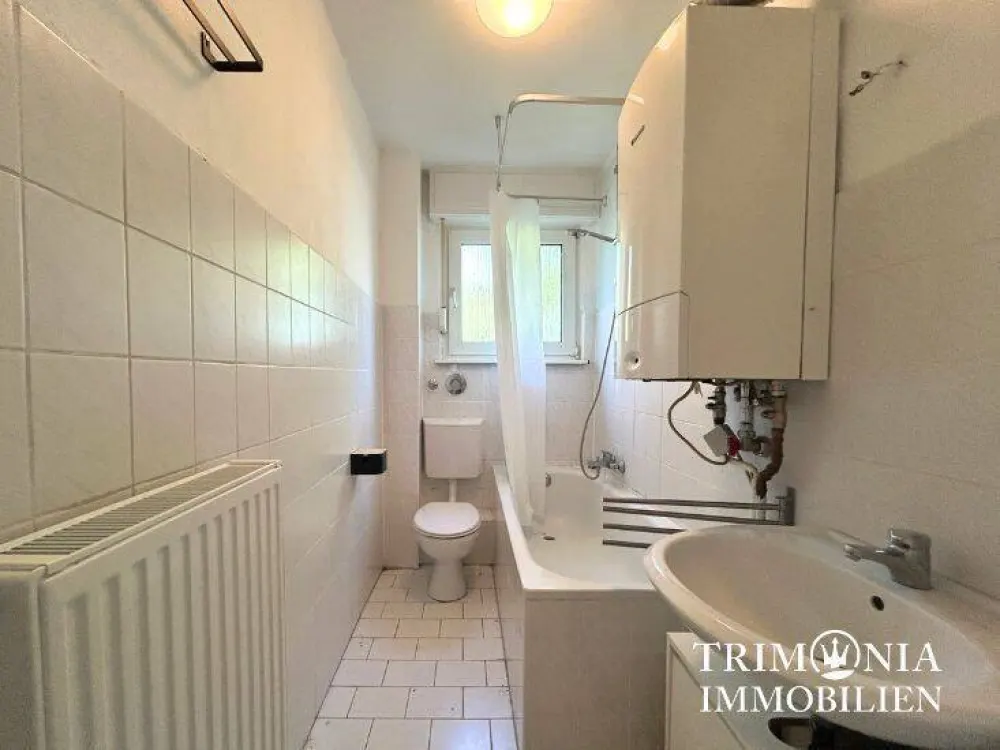 Helle und renovierte Erdgeschosswohnung