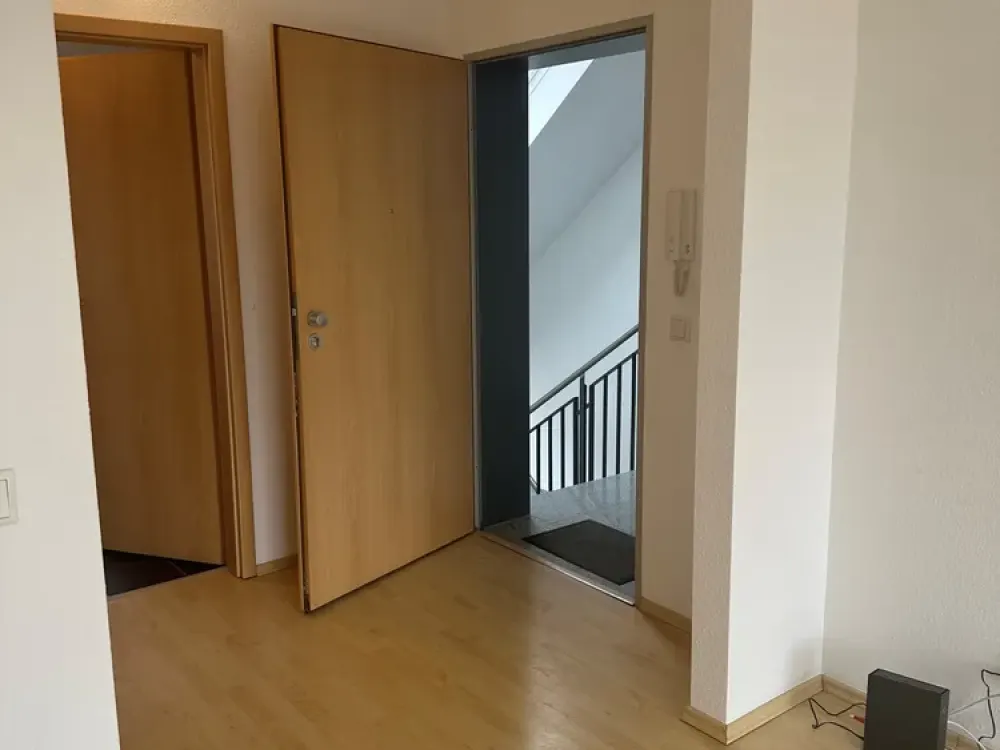 Bright 2-Room Attic Apartment with Balcony in Paderborn