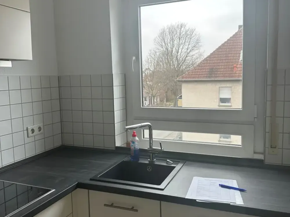 Bright 2-Room Attic Apartment with Balcony in Paderborn