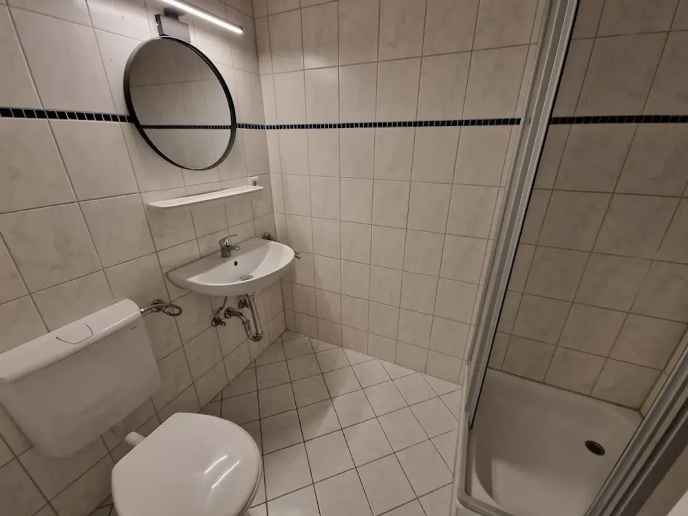 Bright 1-Room Apartment with Balcony for Rent in Saarbrücken