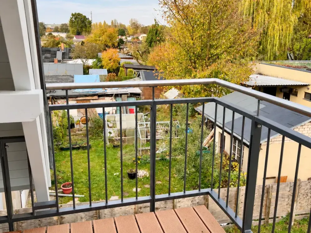 LICHT. BALKON. WEITE. 2 Zimmer auf 54,7 m² in Altglienicke