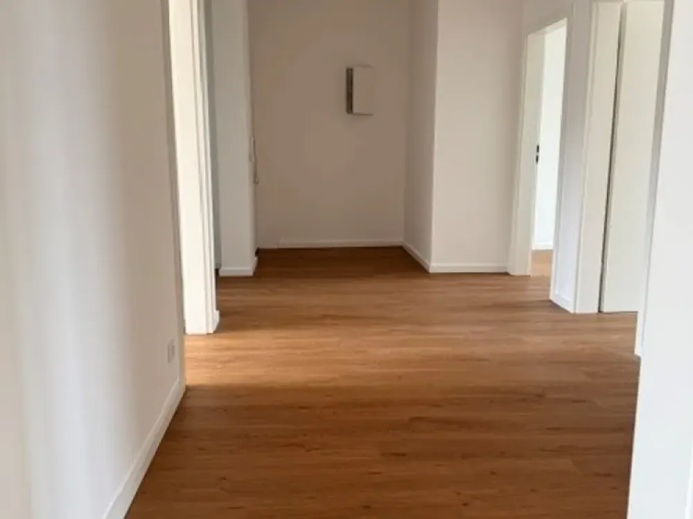 Modern sanierte 4-Zimmerwohnung in Braunsfeld