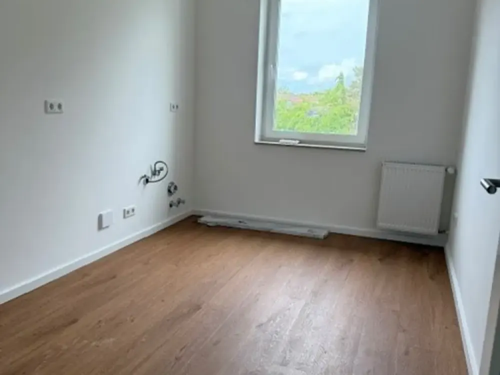 Modern sanierte 4-Zimmerwohnung in Braunsfeld