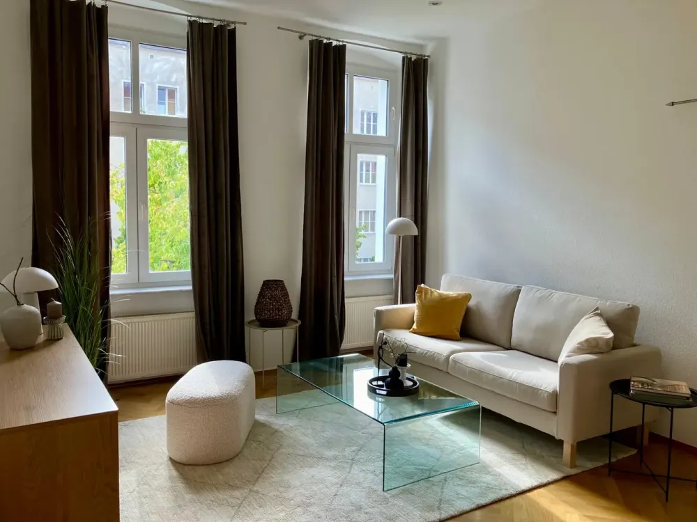 Helle, möblierte 3-Zimmer-Wohnung in Friedrichshain