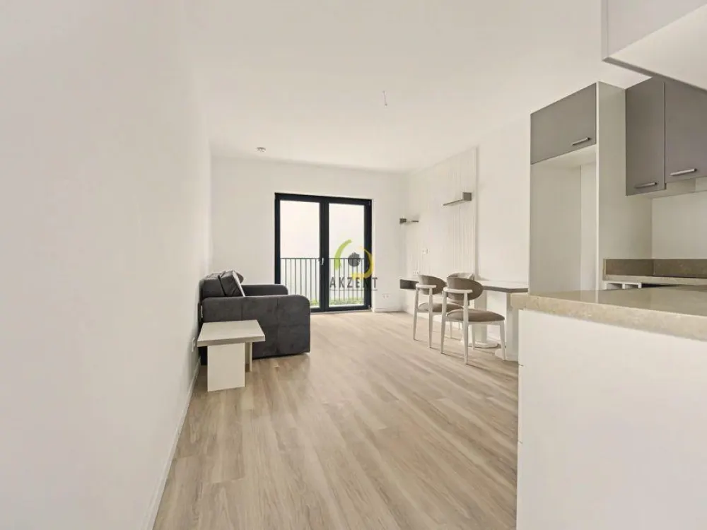 Erstbezug - Stilvolle 2-Zimmer-Neubauwohnung mit Balkon, EBK & Möblierung - Direkt am S-Bahnhof