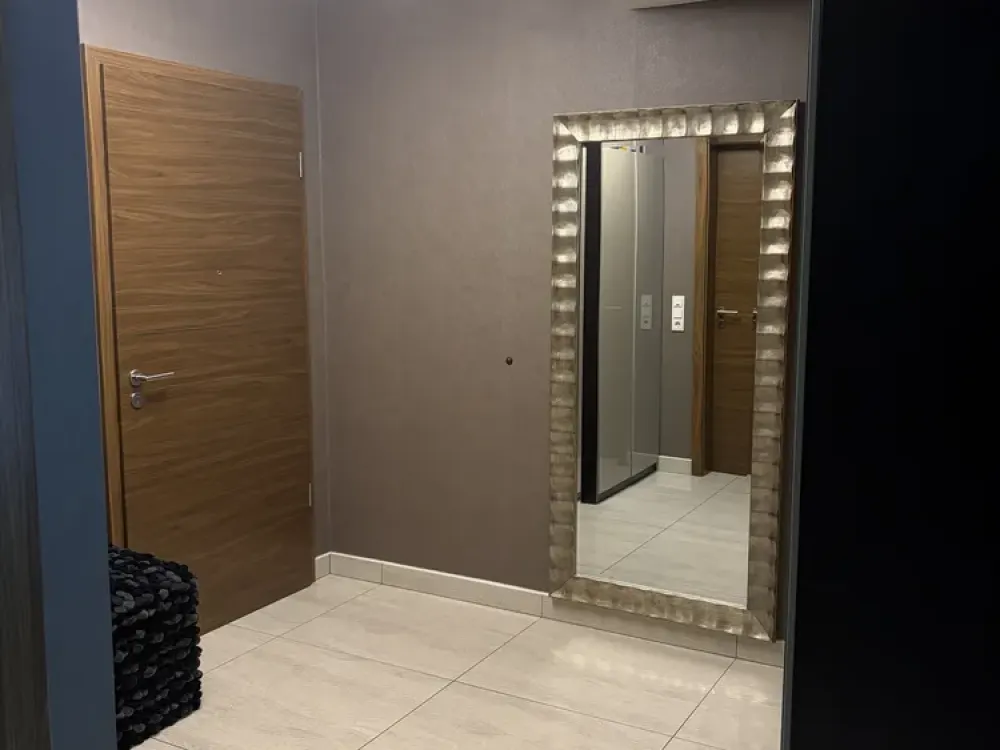Vollmöbliertes Designer-Apartment im Herzen Düsseldorfs