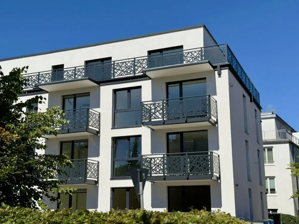 PENTHOUSE 13 - Exklusive 3 Zi. WHG mit 60 m² Dachterrasse,Fußbodenheizung&EinbaukücheErstbezug KfW55