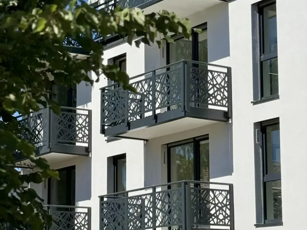 PENTHOUSE 13 - Exklusive 3 Zi. WHG mit 60 m² Dachterrasse,Fußbodenheizung&EinbaukücheErstbezug KfW55