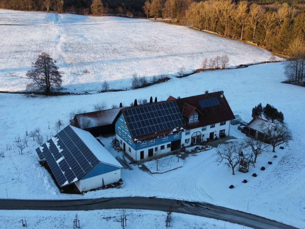 Ruhiges Zimmer in heller, großzügiger Ferienhaus-WG - Einöd-Hof