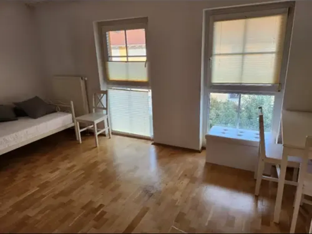 Zuhause mit 2 Zimmern in Germering