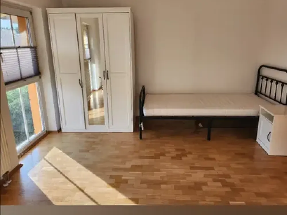 Zuhause mit 2 Zimmern in Germering