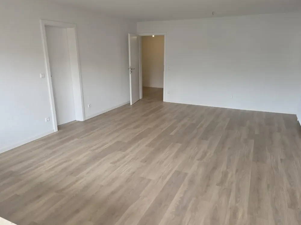 Helle 4-Zimmer-Wohnung mit Balkon und Terrasse in Waiblingen