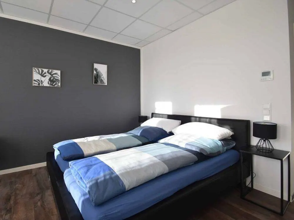 Penthouse-Apartment für 2 Personen, komplett ausgestattet und bezugsbereit