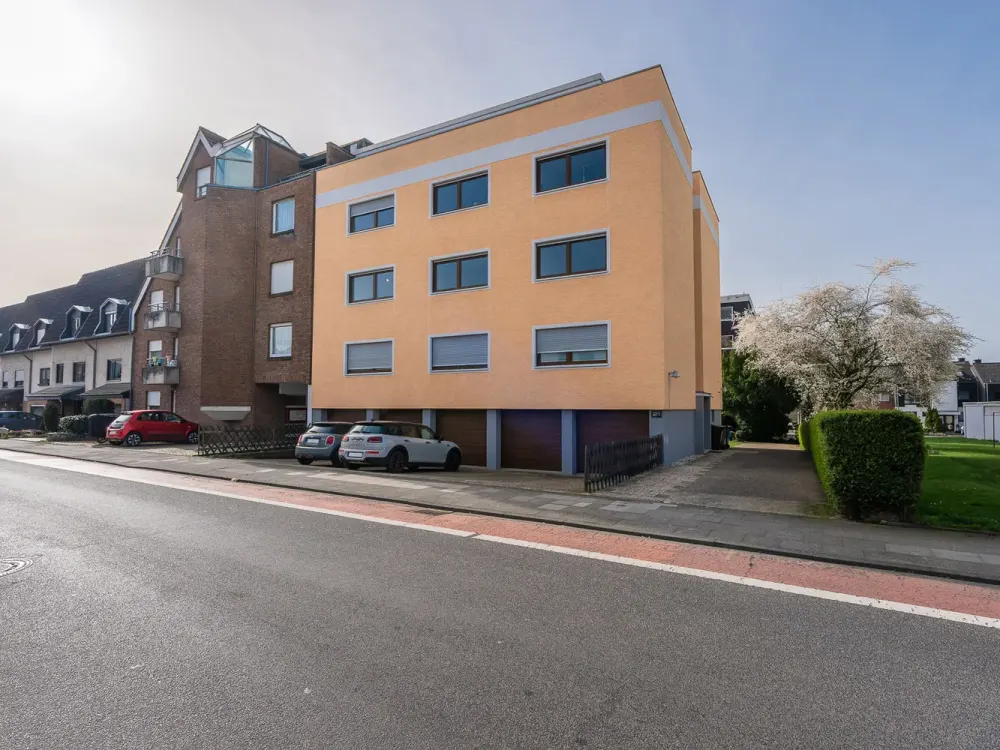Gepflegte und einzugsbereite Wohnung in attraktiver Lage