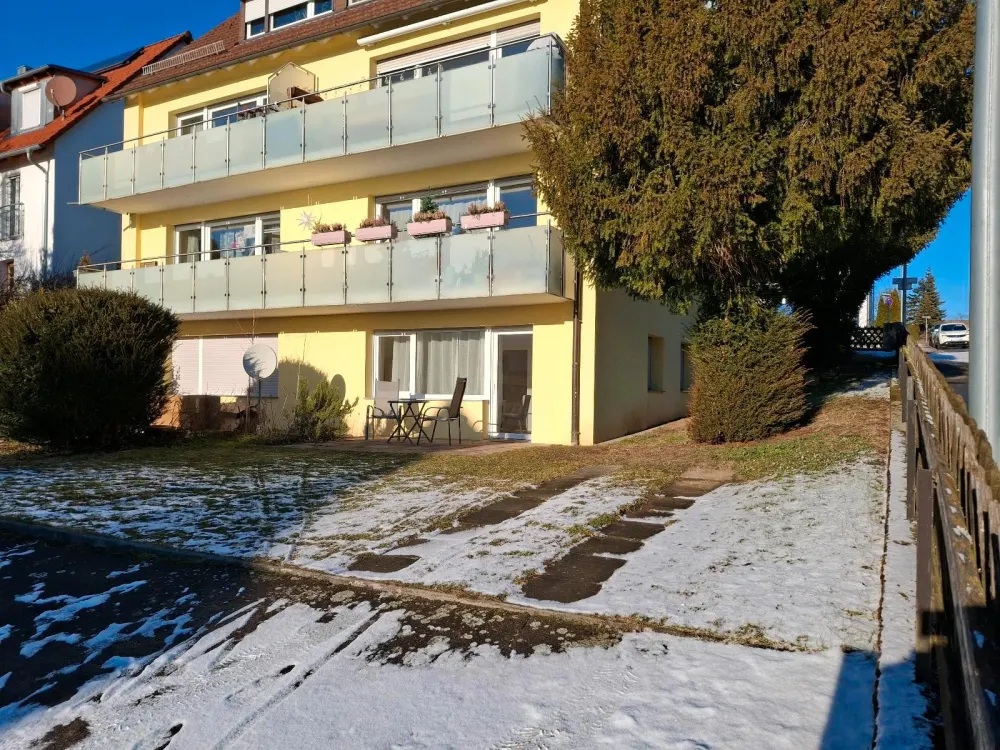 Sanierte Gartenwohnung | möbl. | Terrasse | Homeoffice | 40 m²
