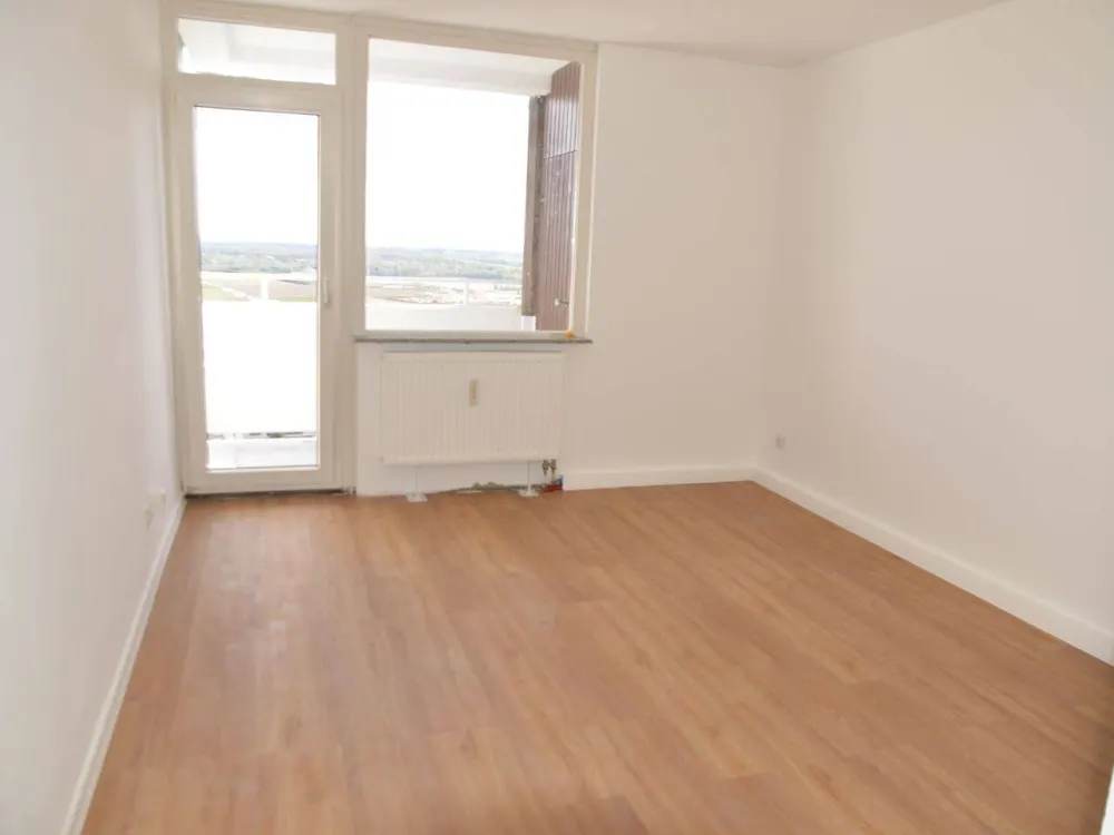 Helle Appartement in Köln Meschenich