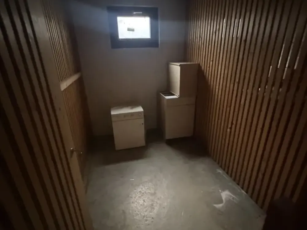 Erstbezug nach Kernsanierung: 1-Zimmer-Wohnung mit Einbauküche und Balkon