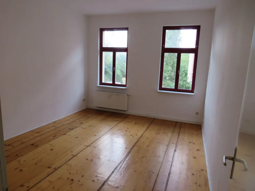 2 Zimmer-Wohnung in zentraler Lage, WG-geeignet