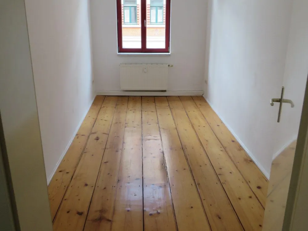2 Zimmer-Wohnung in zentraler Lage, WG-geeignet