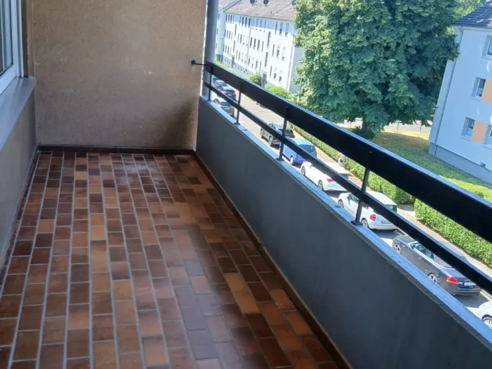 Frisch renovierte 3-Zimmerwohnung in zentraler Lage von Leverkusen-Quettingen
