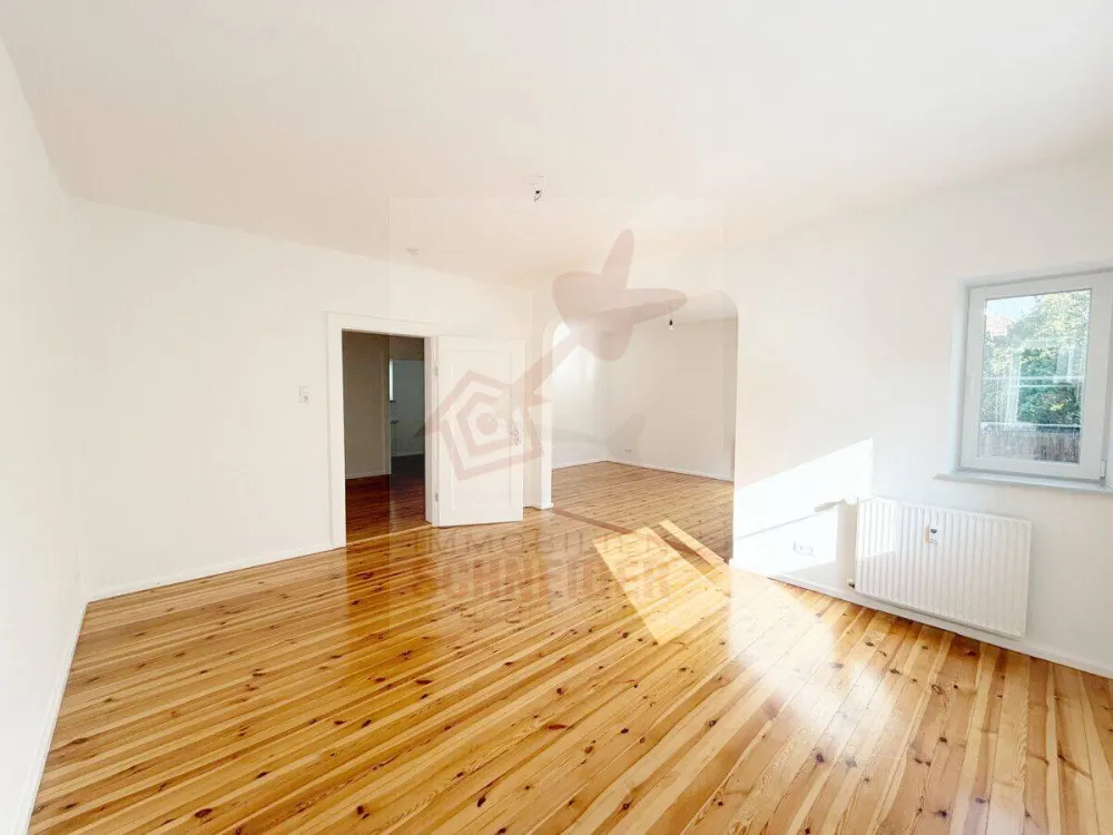 IMMOBILIEN SCHNEIDER - traumhaft schöne energetisch san. 3,5 Zi.-Altbau-Wohnung in Alt-Ramersdorf