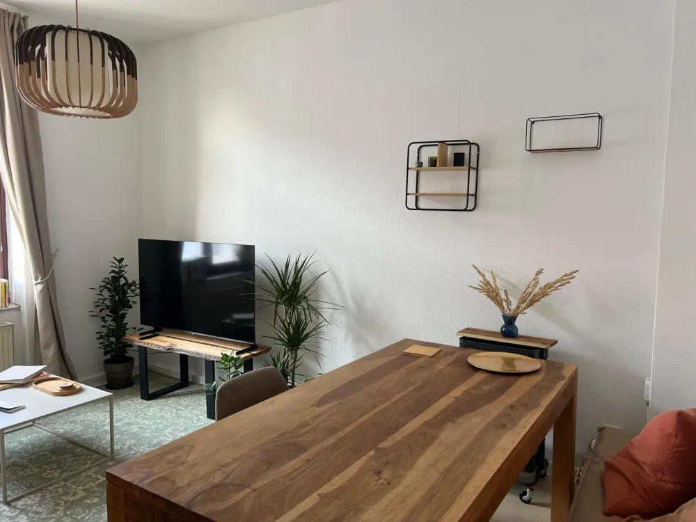 2 ZIMMER WOHNUNG AB 01.11.2026 ZU VERMIETEN IN GUTER LAGE