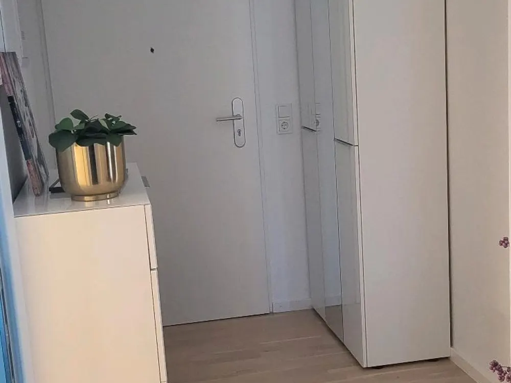 Nachmieter für wünderschöne 2, 5 Zimmer Wohnung in Neuhausen auf