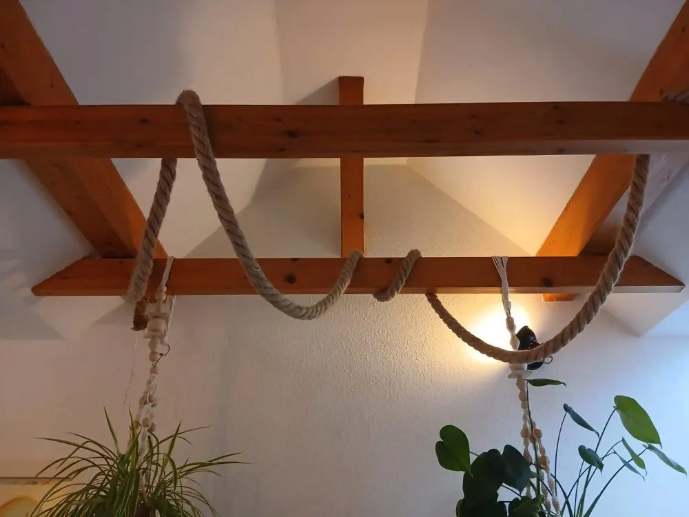 Helle & gemütliche Dachgeschoßwohnung - ab sofort frei