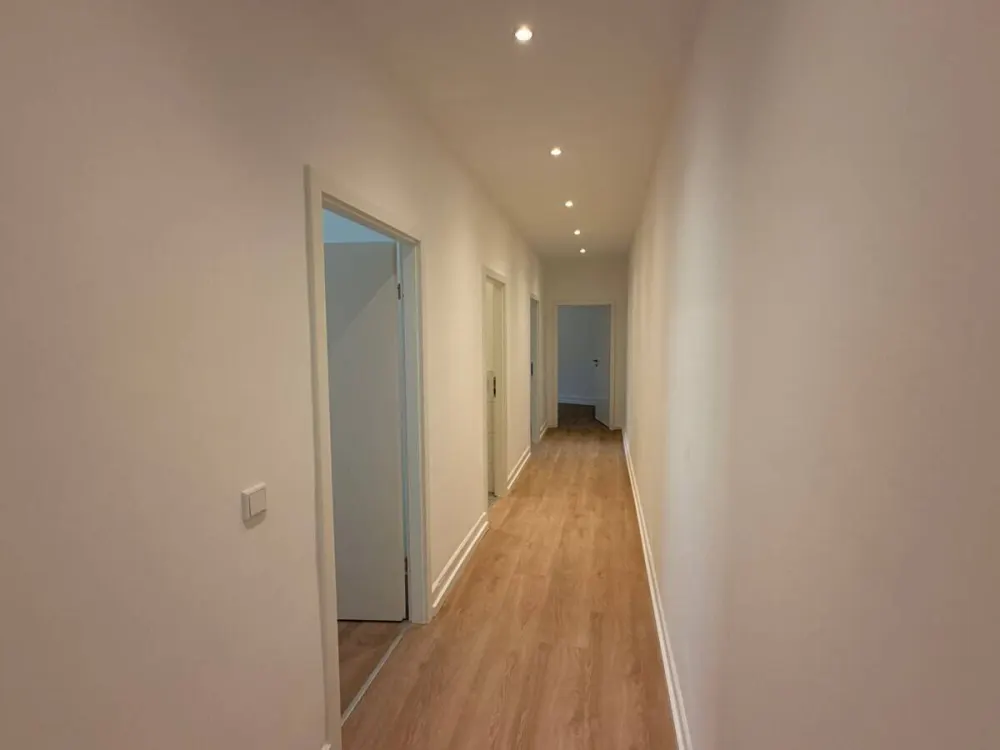 Kernsanierte 4-Zimmer-Wohnung mit moderner Ausstattung in Frankfurt-Bockenheim