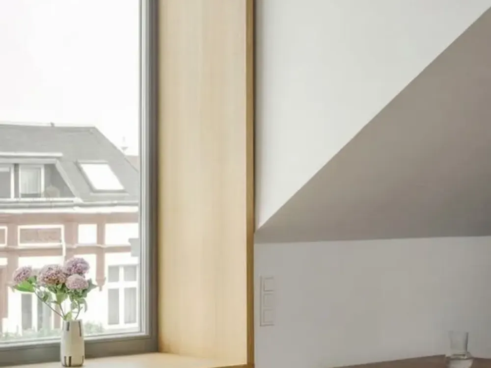 HOMESK - Designer-Maisonette mit Dachterrasse & Galerie, Zweitbezug im Dachgeschoss in Schöneberg