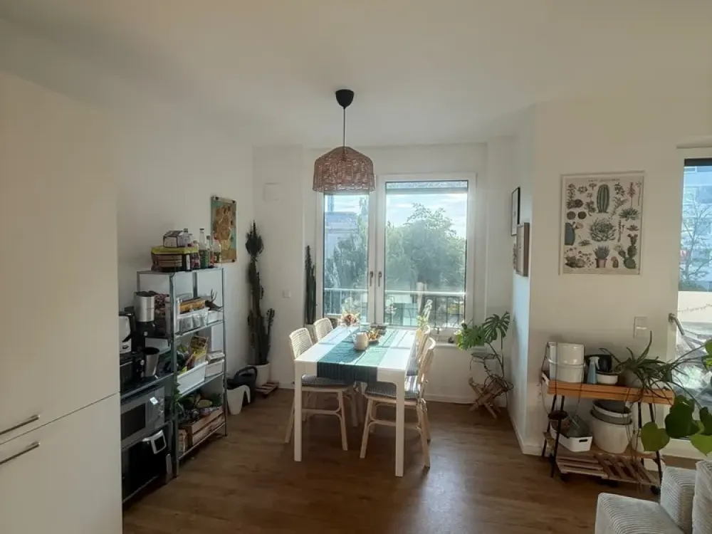 Moderne Etagenwohnung zur Miete mit Balkon in Dresden - Wentzel Dr.