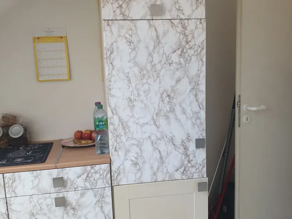 Schöne Dachgeschosswohnung in einem gepflegten Mehrfamilienhaus