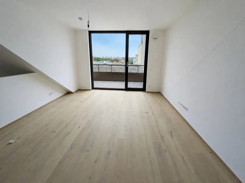 Maisonette mit drei Dachterrassen in Schwabing, Neubau, zwischen Olympiapark und Nordbad (4.08)