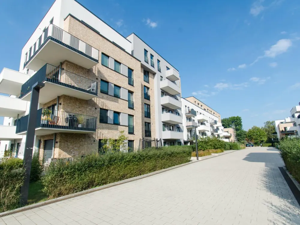 Moderne Erdgeschosswohnung zur Miete mit Terrasse in Hamburg Lokstedt - Wentzel Dr.