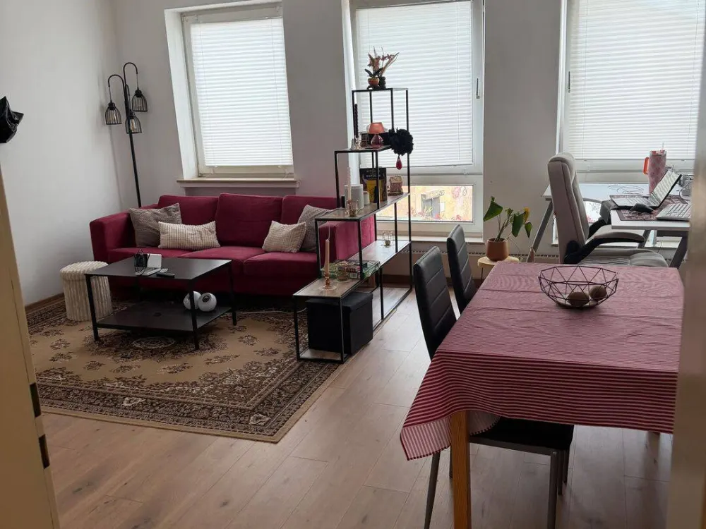 FIXED-TERM Sublet 2-Room Apartment