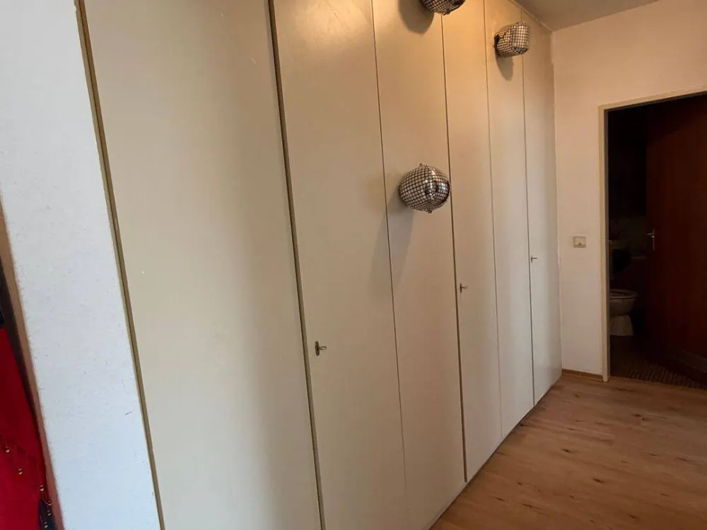 FIXED-TERM Sublet 2-Room Apartment