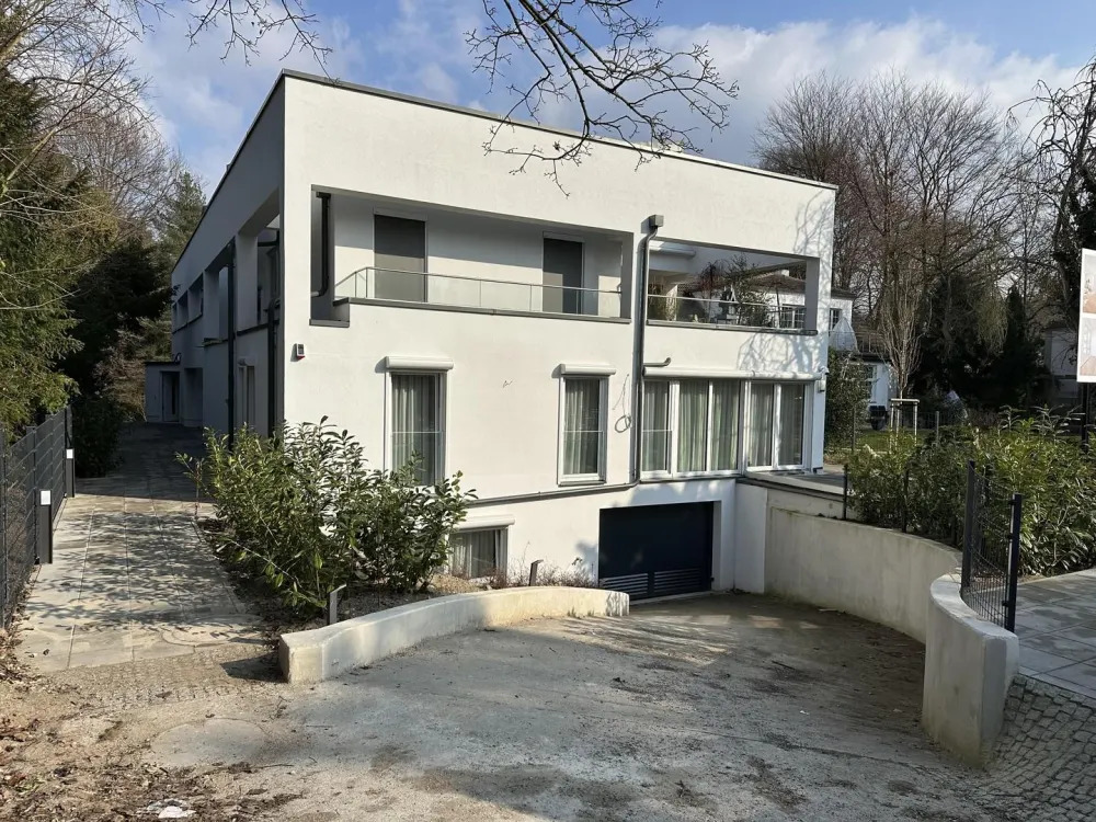 4-R. Erstbezug 190m², Miete oder Kauf Garten, 2xBad, Klimaanl., Bodenhzg., Parkett, Balk.&Terrasse