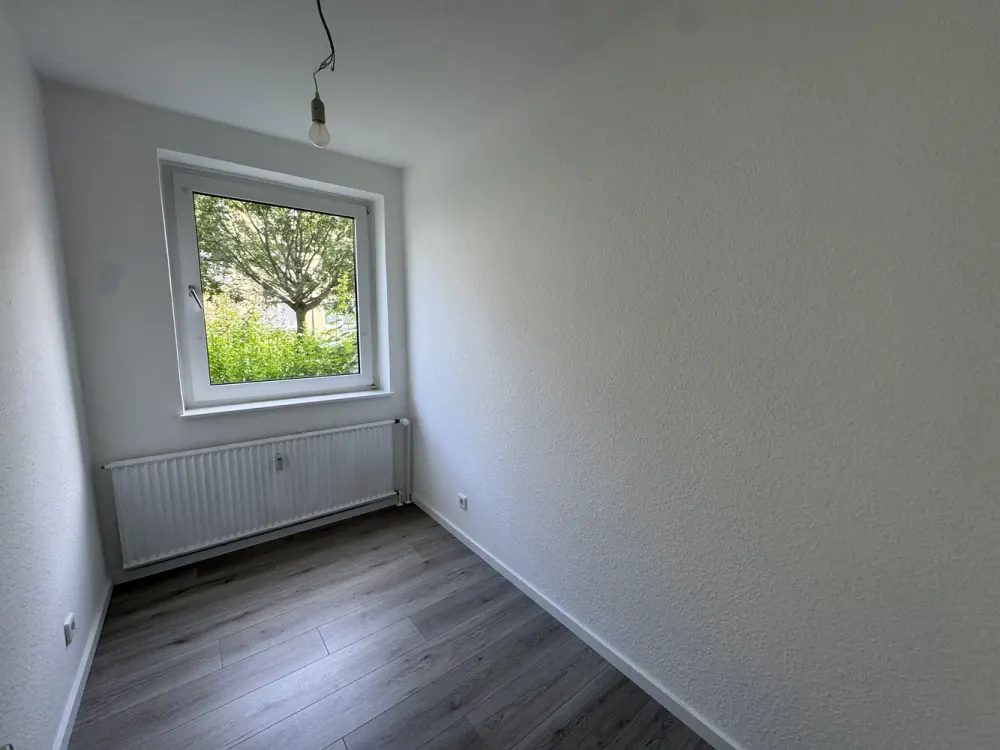 kleine 2-Zimmerwohnung im Erdgesch.