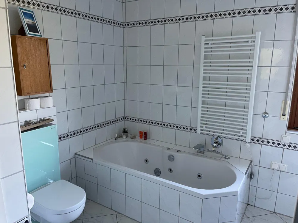 Wohnung mit Garten auf Zeit zu vermieten!