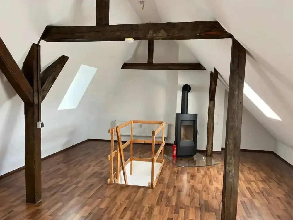 4-Zi.-Maisonette-Wohnung mit Balkon und Einbauküche in ruhiger City-Lage