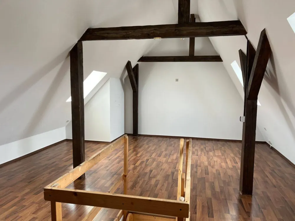 4-Zi.-Maisonette-Wohnung mit Balkon und Einbauküche in ruhiger City-Lage