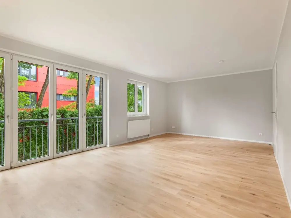 Wunderschön sanierte 1-Zimmer Wohnung mit Einbauküche in Altglienicke!