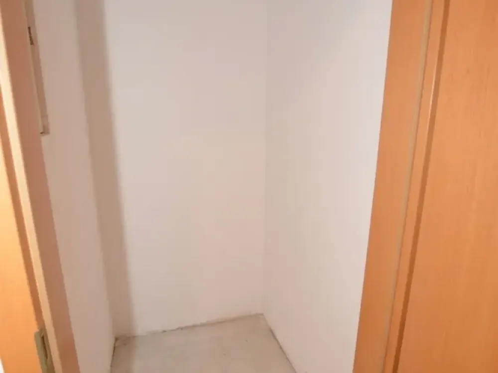 Lichtdurchflutete Dachgeschosswohnung 3,5 Zi. - hohe Decken und angenehm kühl im Sommer